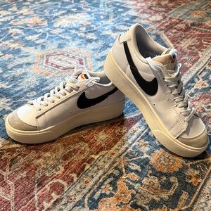 Nike Women's White and Black Athletic Platform Shoes